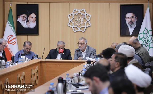 نشست مشترک شهردار تهران با وزیر آموزش و پرورش