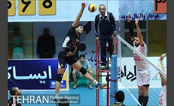 دیدار پیکان و شهرداری ارومیه در لیگ برتر والیبال 22
