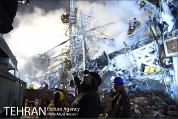 امداد رسانی شبانه در حادثه پلاسکو 21