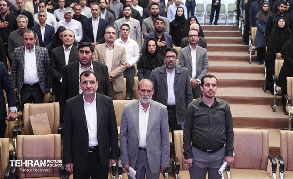نشست شورای شهرداران مناطق، نواحی و آئین تجلیل از برگزیدگان 28