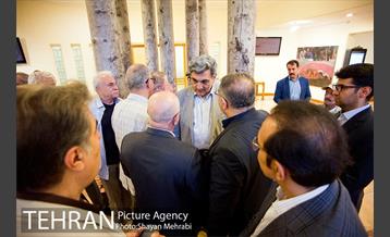 نشست صمیمانه شهردار تهران با شورای عالی و مدیرعامل خانه ی هنرمندان ایران 24