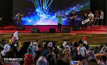 برگزاری جشن بزرگ سه هزار نفری  میلاد حضرت امام رضا(ع) 26