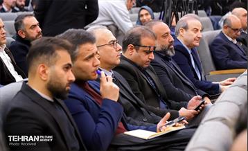 همایش بررسی راهکارهای کاهش آتش‌سوزی خودروها 18