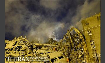 تلاش شبانه برای نجات آتش نشانان بازمانده در پلاسکو 8