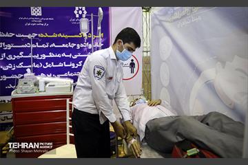 بازدید شهردار تهران از مراکز واکسیناسیون 26
