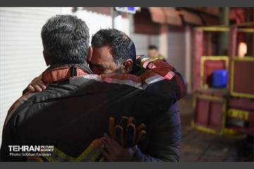 آتش سوزی در خیابان بهار تهران 25