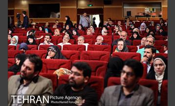 اولین شب از ویژه برنامه "بر آستان اشک" 18