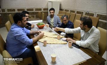 رمضان ماه میهمانی خدا 27