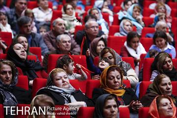 نشست  شهردار تهران با رهبران دینی،چهره های برجسته و شهروندان مسیحی آشوری و ارمنی 19