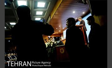 یکصدو چهارمین نشست مجمع شهرداران کلان شهرها و مراکز استانها با حضور شهردار تهران 18