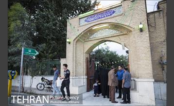 یک لقمه مهربانی در امام زاده علی اکبر 1