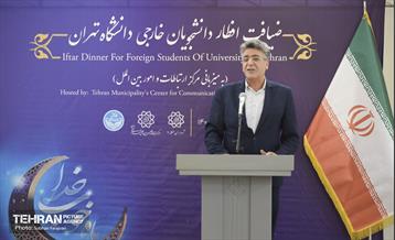 مراسم افطاری دانشجویان خارجی دانشگاه تهران 19