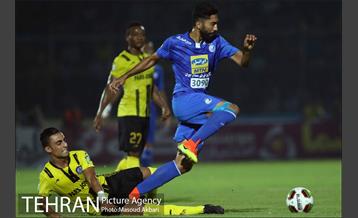 دیدار تیم‌های فوتبال پارس جنوبی جم و استقلال 12