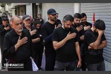 عزاداری روز عاشورا به نیابت از رهبر شهید انقلاب 9