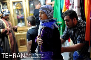 تعزیه خوانی در تکیه دو شهید دولت آباد 2