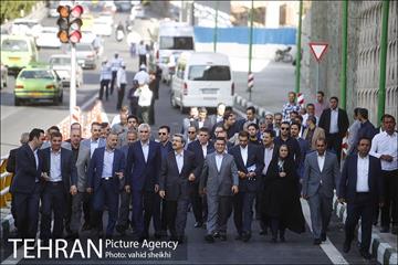 افتتاح و بهره برداری از دور برگردان غیر هم سطح مدرس و تونل آرش-اسفندیار 1