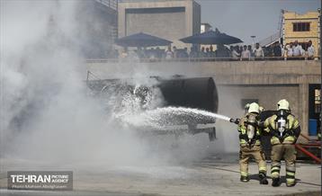بازدید رییس مدیریت بحران کشور از مرکز آموزش آتش‌نشانی شهرداری تهران 16