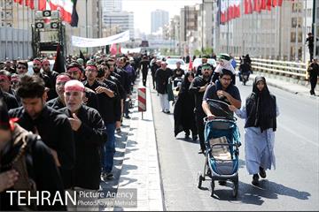 عزاداری عاشورا در میدان شهید طهرانی مقدم 10