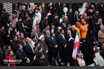چهل‌و‌‌هفتمین جشن پیروزی انقلاب اسلامی - 2 60