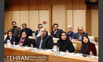جلسه مدیران روابط عمومی مناطق و معاونت های شهرداری تهران با سرپرست مرکز ارتباطات 4