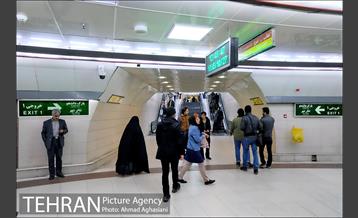 زیرگذر چهارراه ولیعصر 18