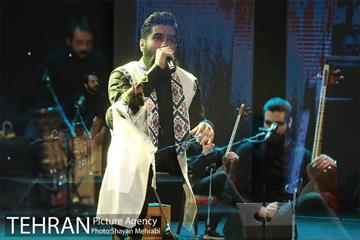 کنسرت آنلاین علی زند وکیلی 11