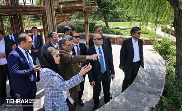 بازدید وزیر فرهنگ جمهوری آذربایجان از اراضی عباس آباد 16