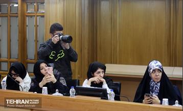 نشست خبری رئیس شورای اسلامی شهر تهران 25