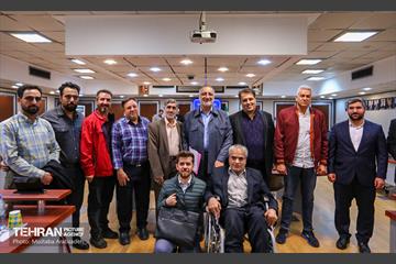 نشست هم انـدیشی شهردار تهران با معتمدین منطقه ۹