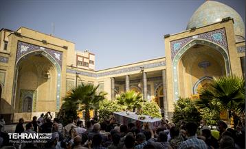 مراسم تشییع پیکر شهید صیاد خدایی 12