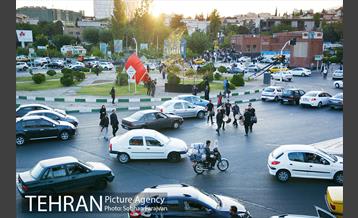 آیین سوگواری اباعبدالله الحسین(ع) در میدان صنعت  10