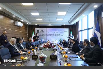 امضای موافقت‌نامه همکاری مشترک میان سازمان تاکسیرانی و کرمان موتور 11