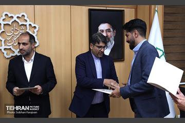 نشست هم‌اندیشی با رابطین و فعالان اسکان آسیب دیدگان جنگ رمضان 10