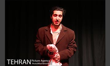 نمایش شایعه بی اساس 7