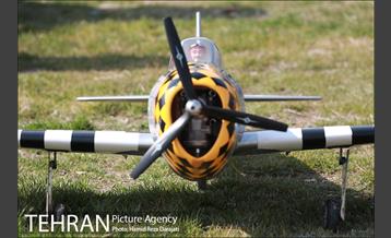 پرواز مدل ها بر فراز آسمان پایتخت 25