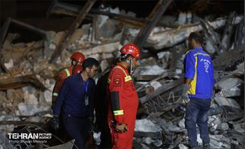 آواربرداری ساختمان‌های غیرمجاز در منطقه ۱۹ 17