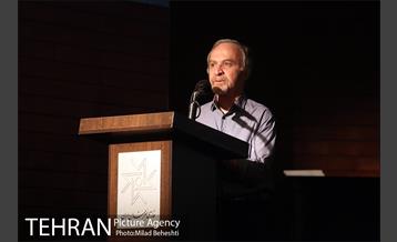 بزرگداشت عباس کیارستمی در خانه هنرمندان‎ 9