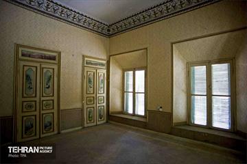 عمارت‌های تاریخی تهران؛ عمارت مستوفی الممالک 67