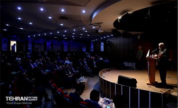 نخستین همایش «شهروند و اداره شهر» 11