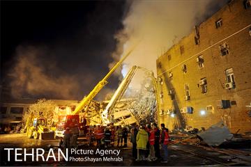 امداد رسانی شبانه در حادثه پلاسکو 8