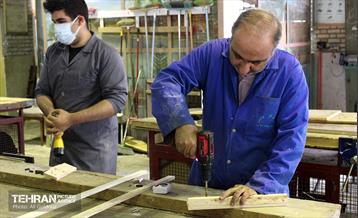 بازدید شهردار منطقه 21 از هنرستان فنی و حرفه‌ای علاقه مندیان  13