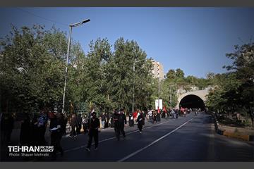 اقامه نماز بر پیکر آقای شهید ایران - 3 33