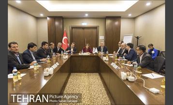 نشست شهرداران و مقامات شهری ایرانی و شهردار غازی آنتب 3