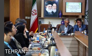 جلسه بررسی توسعه خطوط مترو 9 و 10 در پایتخت 15