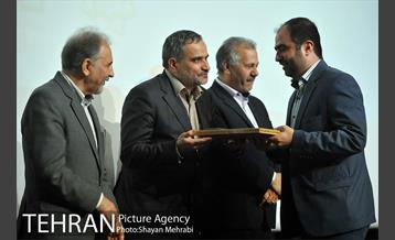 نشست فصلى کارکنان حراست کل شهردارى تهران با حضور شهردار تهران 42