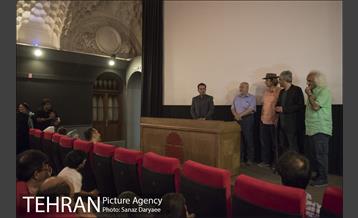 کودکان و زنان آسیب دیده به تماشای فیلم  یک سامورایی در برلین پرداختند 13