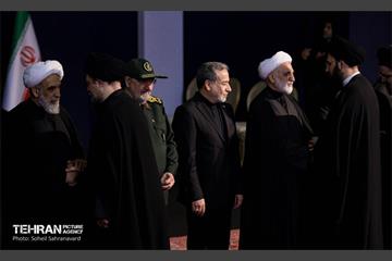 مراسم ادای احترام به پیکر رهبر شهید انقلاب با حضور سران قوا 4