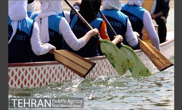 چهارمین دوره مسابقات قایقرانی سکان 8