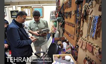 بازدید قائم مقام معاونت اجتماعی و جعمی از هنرمندان از سرای امید طلوع 20