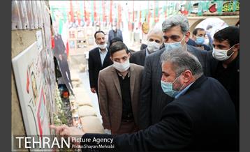 بازدید شهردار تهران از نمایشگاه دفاع مقدس 23